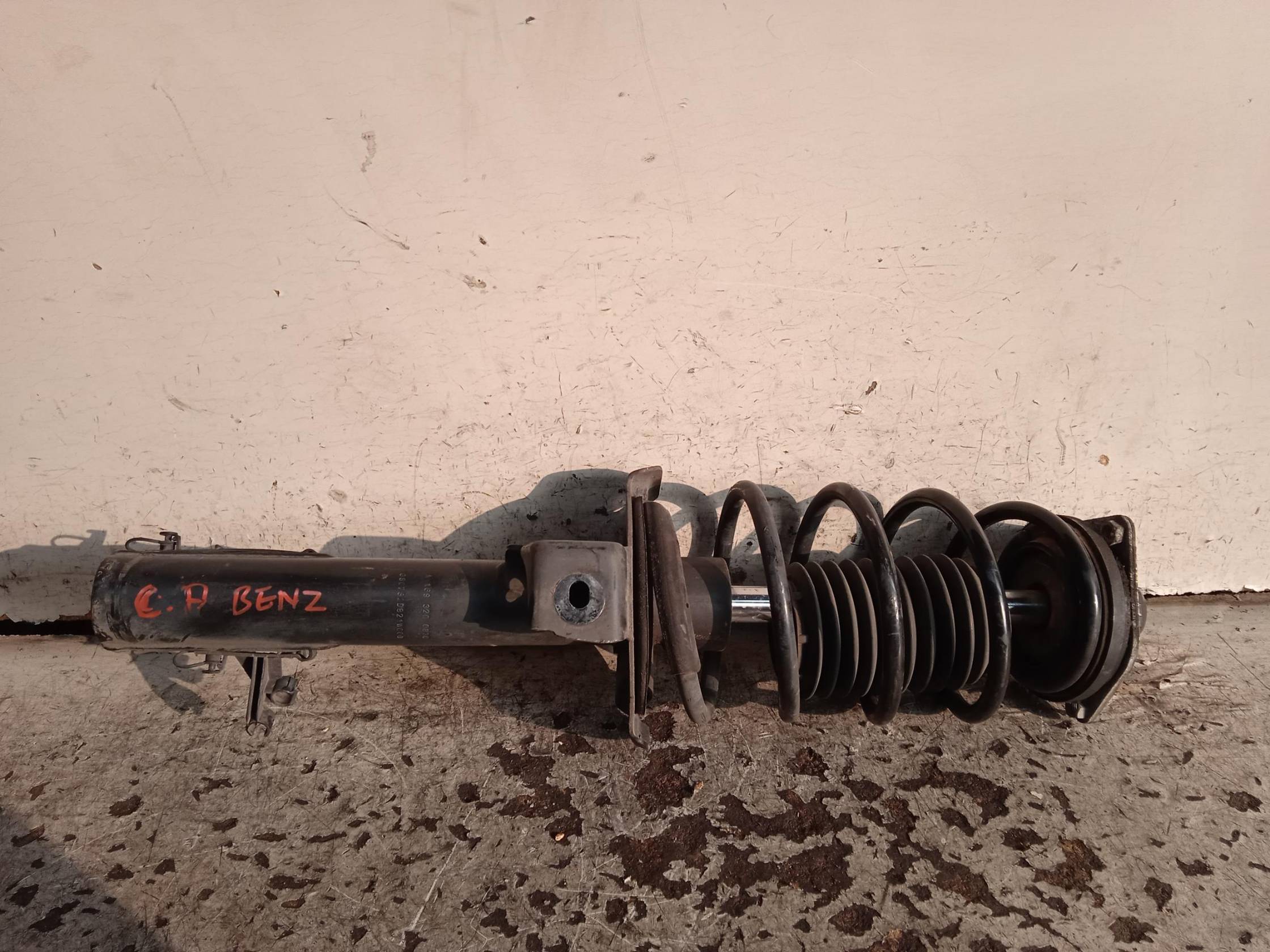 Ammortizzatore ant. dx.